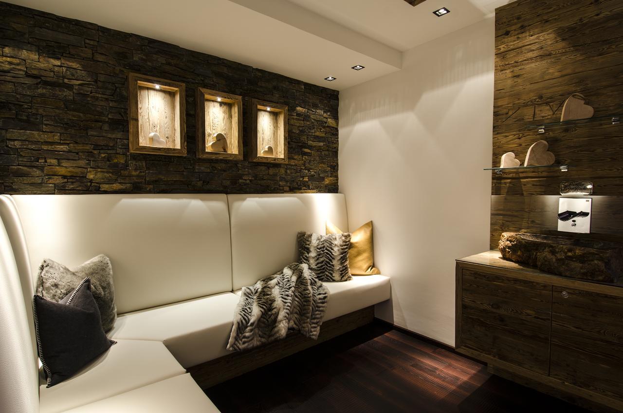 Alpinlounge Raetia Appartements Ischgl Exterior foto