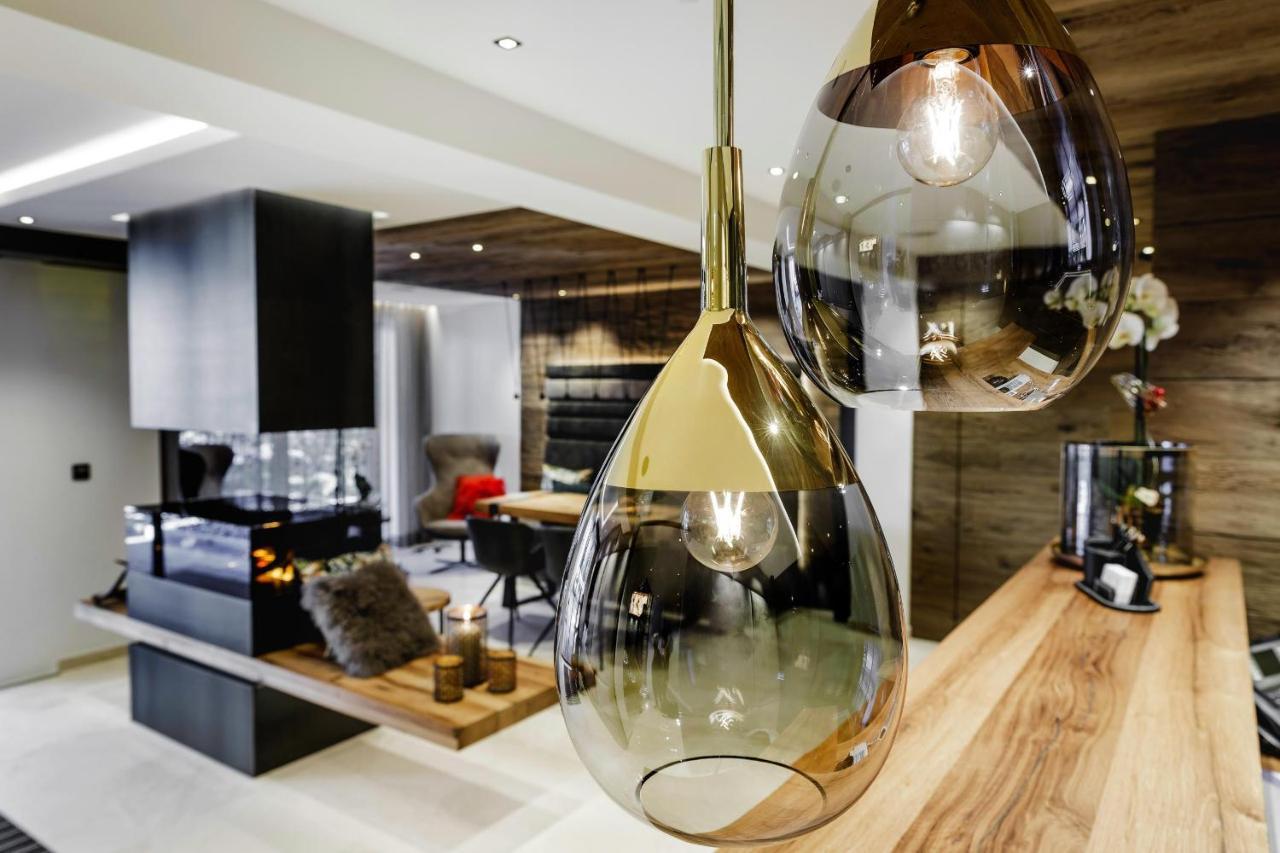 Alpinlounge Raetia Appartements Ischgl Exterior foto