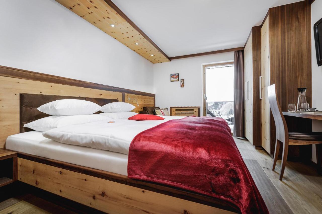 Alpinlounge Raetia Appartements Ischgl Exterior foto