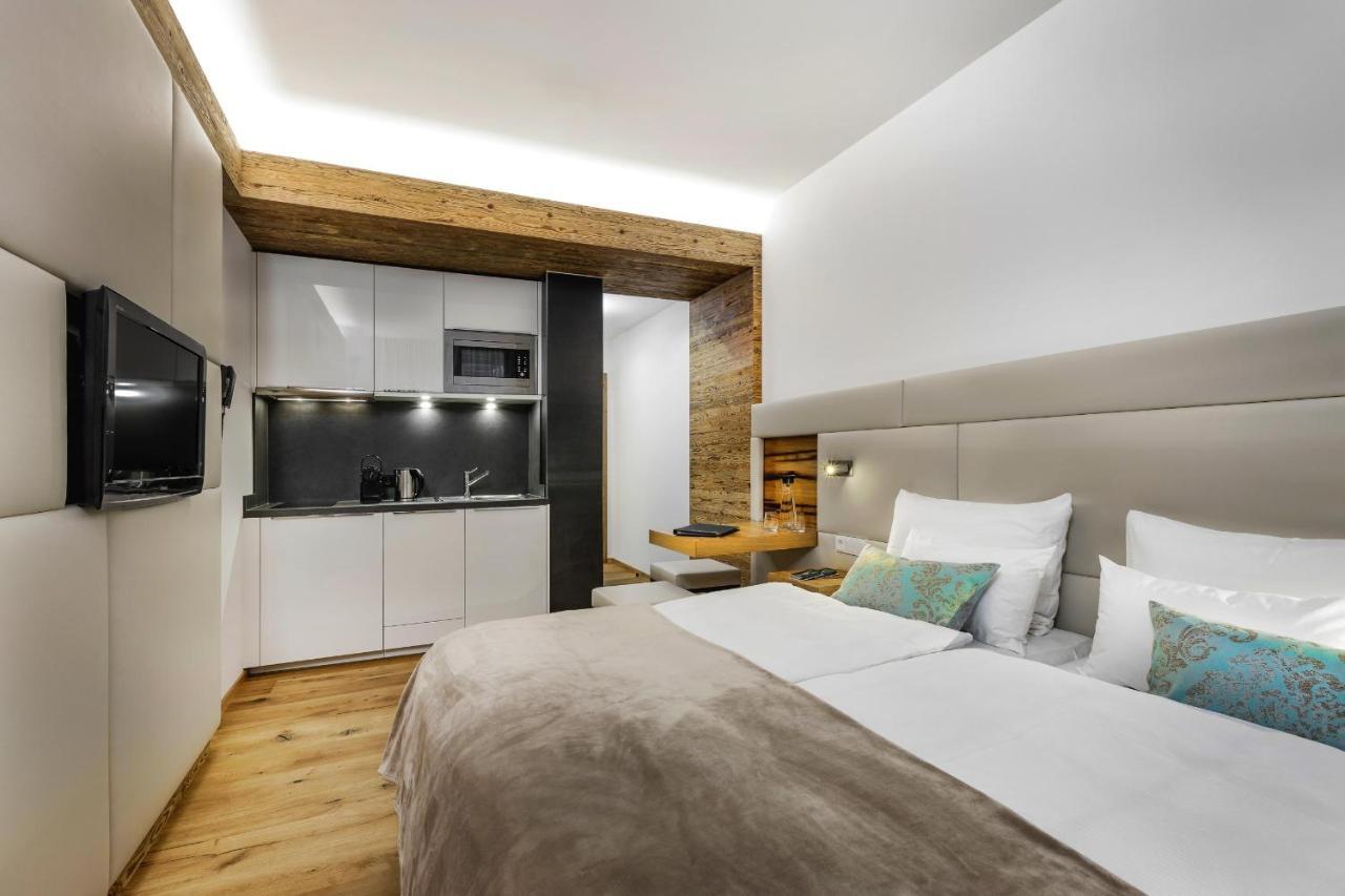 Alpinlounge Raetia Appartements Ischgl Exterior foto